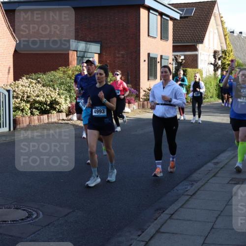 12.04.2026 - 45. Internationalen Wilhelmsburger Insellauf Yannick Fuchs http://msf.ph/oto/9475017 12.04.2026 09:00:59 Laufen 2821, 389, 4993, 4081, 4339 meine-sportfotos.de