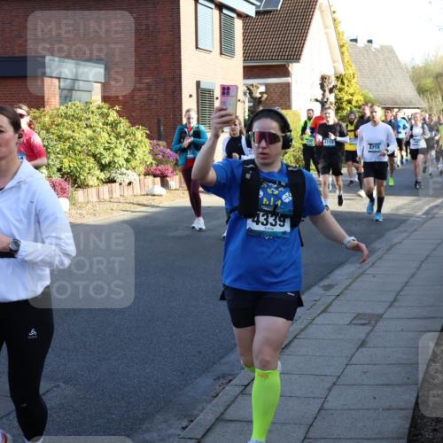 12.04.2026 - 45. Internationalen Wilhelmsburger Insellauf Yannick Fuchs http://msf.ph/oto/9475029 12.04.2026 09:01:00 Laufen 4339, 4711, 4710 meine-sportfotos.de