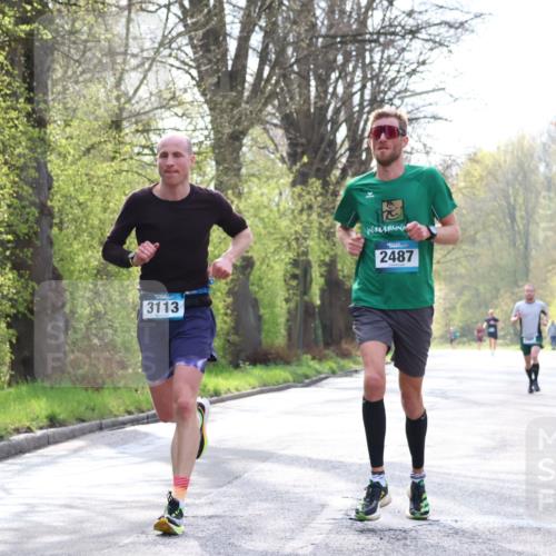 12.04.2026 - 45. Internationalen Wilhelmsburger Insellauf Yannick Fuchs http://msf.ph/oto/9475042 12.04.2026 10:07:52 Laufen 3113, 2487 meine-sportfotos.de