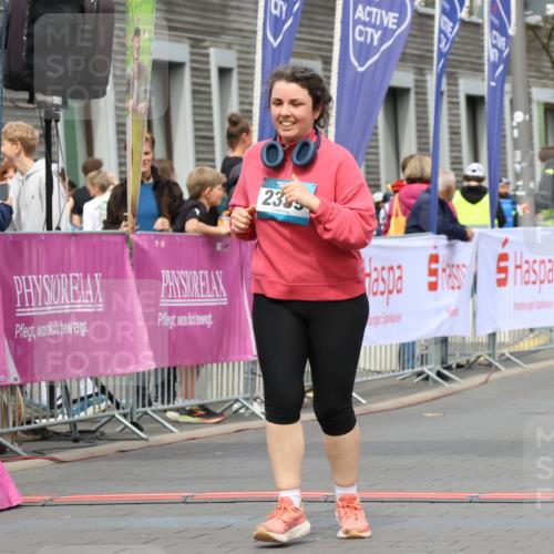 12.04.2026 - 45. Internationalen Wilhelmsburger Insellauf Strokosch-Dieckow http://msf.ph/oto/9475087 12.04.2026 13:32:39 Ziel 2587, 2339, 4462 meine-sportfotos.de