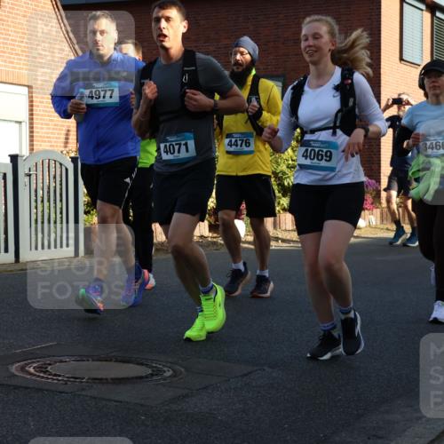 12.04.2026 - 45. Internationalen Wilhelmsburger Insellauf Yannick Fuchs http://msf.ph/oto/9475090 12.04.2026 09:01:06 Laufen 4977, 4, 4071, 4476, 4069, 3466, 4414, 3724 meine-sportfotos.de