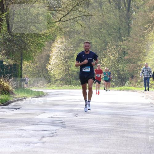 12.04.2026 - 45. Internationalen Wilhelmsburger Insellauf Yannick Fuchs http://msf.ph/oto/9475128 12.04.2026 10:08:01 Laufen 5676 meine-sportfotos.de