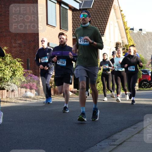 12.04.2026 - 45. Internationalen Wilhelmsburger Insellauf Yannick Fuchs http://msf.ph/oto/9475147 12.04.2026 09:01:12 Laufen 045, 66, 5553, 2162, 42, 2164, 270, 259, 2576, 2825, 3725, 413 meine-sportfotos.de