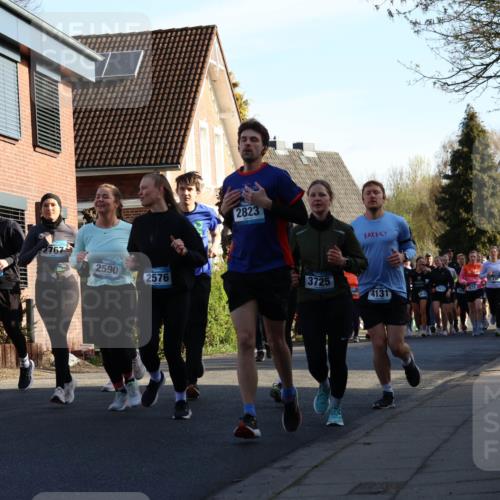 12.04.2026 - 45. Internationalen Wilhelmsburger Insellauf Yannick Fuchs http://msf.ph/oto/9475166 12.04.2026 09:01:14 Laufen 2590, 46, 2576, 2823, 3725, 4131, 4602, 3619 meine-sportfotos.de