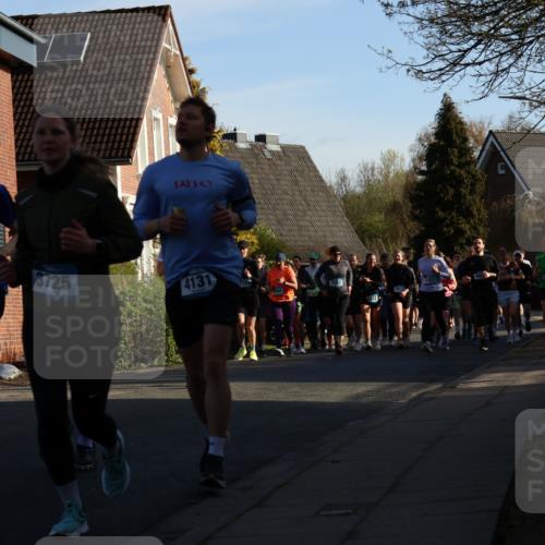 12.04.2026 - 45. Internationalen Wilhelmsburger Insellauf Yannick Fuchs http://msf.ph/oto/9475189 12.04.2026 09:01:15 Laufen 285, 3748, 748, 3725, 4131 meine-sportfotos.de