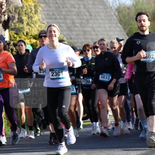 12.04.2026 - 45. Internationalen Wilhelmsburger Insellauf Yannick Fuchs http://msf.ph/oto/9475229 12.04.2026 09:01:19 Laufen 2869, 2566, 5819, 256, 2301, 2023, 2, 4732, 3833, 4602, 4614, 4059 meine-sportfotos.de