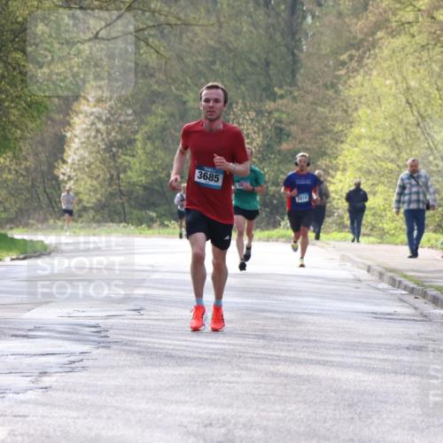 12.04.2026 - 45. Internationalen Wilhelmsburger Insellauf Yannick Fuchs http://msf.ph/oto/9475241 12.04.2026 10:08:15 Laufen 3685, 2819 meine-sportfotos.de