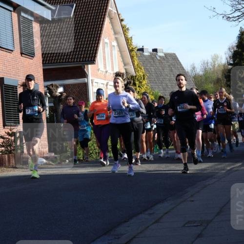 12.04.2026 - 45. Internationalen Wilhelmsburger Insellauf Yannick Fuchs http://msf.ph/oto/9475242 12.04.2026 09:01:20 Laufen 2389, 2301, 2566, 567, 2869, 1732, 460, 4059, 4739, 3565 meine-sportfotos.de
