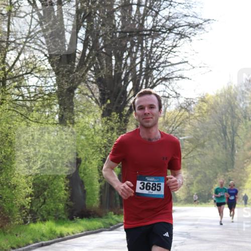 12.04.2026 - 45. Internationalen Wilhelmsburger Insellauf Yannick Fuchs http://msf.ph/oto/9475290 12.04.2026 10:08:20 Laufen 3685 meine-sportfotos.de