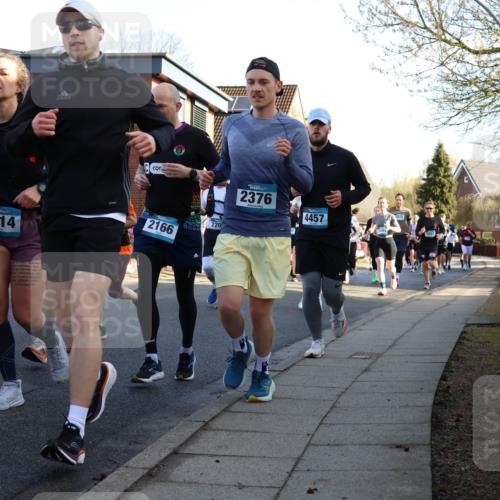 12.04.2026 - 45. Internationalen Wilhelmsburger Insellauf Yannick Fuchs http://msf.ph/oto/9475315 12.04.2026 09:01:29 Laufen 4614, 2166, 220, 2376, 4457 meine-sportfotos.de