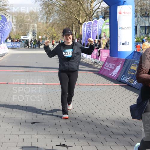12.04.2026 - 45. Internationalen Wilhelmsburger Insellauf Strokosch-Dieckow http://msf.ph/oto/9475316 12.04.2026 11:31:43 Ziel 2475, 2279 meine-sportfotos.de