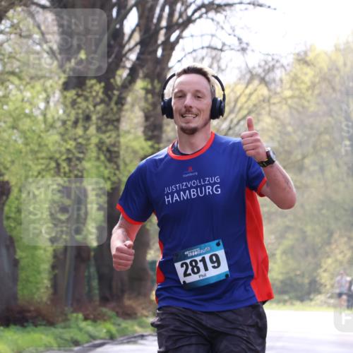 12.04.2026 - 45. Internationalen Wilhelmsburger Insellauf Yannick Fuchs http://msf.ph/oto/9475371 12.04.2026 10:08:30 Laufen 45, 2819 meine-sportfotos.de