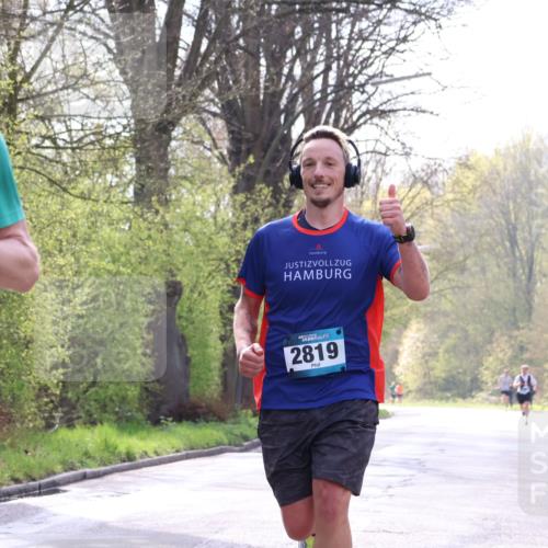 12.04.2026 - 45. Internationalen Wilhelmsburger Insellauf Yannick Fuchs http://msf.ph/oto/9475375 12.04.2026 10:08:30 Laufen 36, 2819 meine-sportfotos.de