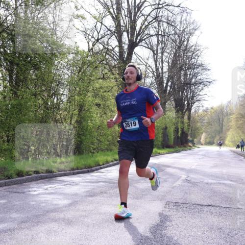 12.04.2026 - 45. Internationalen Wilhelmsburger Insellauf Yannick Fuchs http://msf.ph/oto/9475391 12.04.2026 10:08:31 Laufen 2819 meine-sportfotos.de