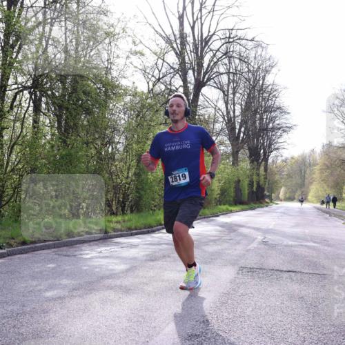12.04.2026 - 45. Internationalen Wilhelmsburger Insellauf Yannick Fuchs http://msf.ph/oto/9475393 12.04.2026 10:08:31 Laufen 2819 meine-sportfotos.de