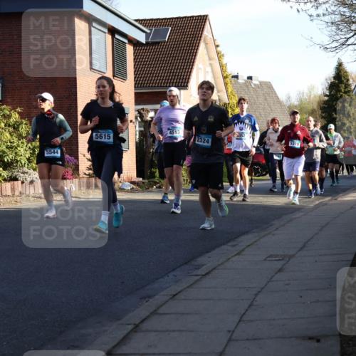 12.04.2026 - 45. Internationalen Wilhelmsburger Insellauf Yannick Fuchs http://msf.ph/oto/9475404 12.04.2026 09:01:37 Laufen 4513, 5615, 2324, 5544, 352, 5319 meine-sportfotos.de