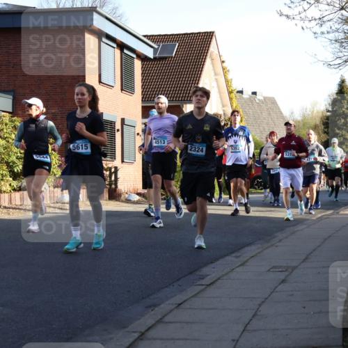 12.04.2026 - 45. Internationalen Wilhelmsburger Insellauf Yannick Fuchs http://msf.ph/oto/9475408 12.04.2026 09:01:38 Laufen 4513, 5615, 2324, 5352, 5544, 3814, 531, 4717 meine-sportfotos.de