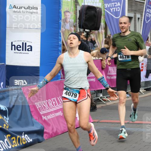 12.04.2026 - 45. Internationalen Wilhelmsburger Insellauf Strokosch-Dieckow http://msf.ph/oto/9475419 12.04.2026 12:55:39 Ziel 5087, 4079, 4678, 3177 meine-sportfotos.de