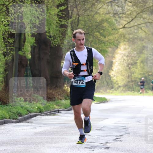 12.04.2026 - 45. Internationalen Wilhelmsburger Insellauf Yannick Fuchs http://msf.ph/oto/9475432 12.04.2026 10:08:42 Laufen 3372 meine-sportfotos.de