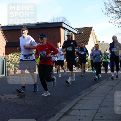 12.04.2026 - 45. Internationalen Wilhelmsburger Insellauf Yannick Fuchs http://msf.ph/oto/9475505 12.04.2026 09:01:49 Laufen 5741, 3239, 221, 2368, 2267, 4499, 4500 meine-sportfotos.de