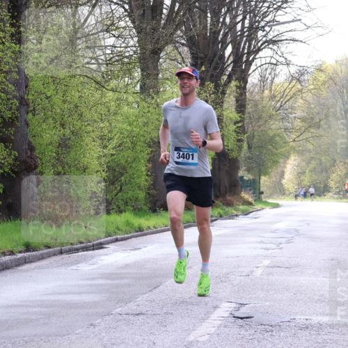 12.04.2026 - 45. Internationalen Wilhelmsburger Insellauf Yannick Fuchs http://msf.ph/oto/9475527 12.04.2026 10:08:55 Laufen 3401 meine-sportfotos.de