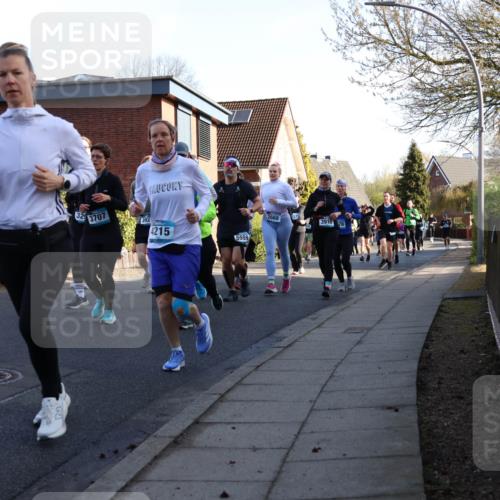 12.04.2026 - 45. Internationalen Wilhelmsburger Insellauf Yannick Fuchs http://msf.ph/oto/9475539 12.04.2026 09:01:52 Laufen 329, 3707, 4215, 5559, 2668, 3910, 78 meine-sportfotos.de