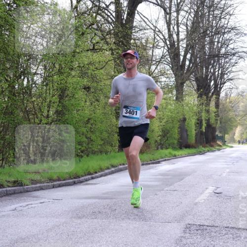 12.04.2026 - 45. Internationalen Wilhelmsburger Insellauf Yannick Fuchs http://msf.ph/oto/9475547 12.04.2026 10:08:56 Laufen 3401 meine-sportfotos.de