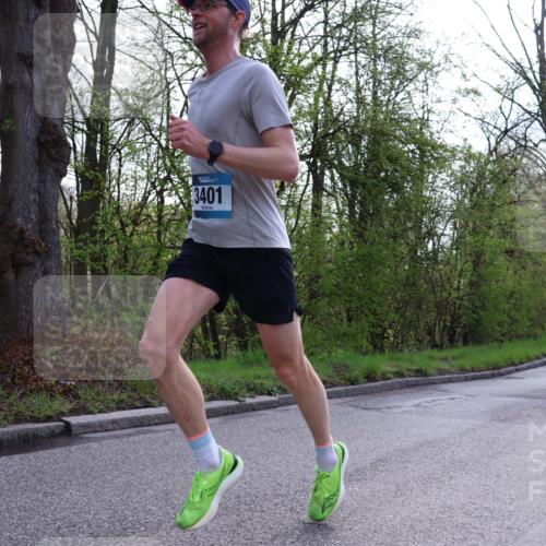 12.04.2026 - 45. Internationalen Wilhelmsburger Insellauf Yannick Fuchs http://msf.ph/oto/9475564 12.04.2026 10:08:57 Laufen 3401 meine-sportfotos.de