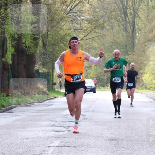 12.04.2026 - 45. Internationalen Wilhelmsburger Insellauf Yannick Fuchs http://msf.ph/oto/9475581 12.04.2026 10:09:07 Laufen 2866, 3682, 4475 meine-sportfotos.de