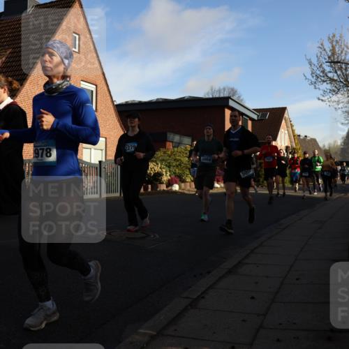 12.04.2026 - 45. Internationalen Wilhelmsburger Insellauf Yannick Fuchs http://msf.ph/oto/9475582 12.04.2026 09:01:57 Laufen 978, 2279, 5664, 5054, 2441 meine-sportfotos.de