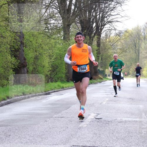 12.04.2026 - 45. Internationalen Wilhelmsburger Insellauf Yannick Fuchs http://msf.ph/oto/9475622 12.04.2026 10:09:10 Laufen 2866, 3682, 4475 meine-sportfotos.de