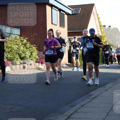 12.04.2026 - 45. Internationalen Wilhelmsburger Insellauf Yannick Fuchs http://msf.ph/oto/9475655 12.04.2026 09:02:05 Laufen 408, 3, 2778, 4258, 4257, 3124, 2811, 4596, 4246 meine-sportfotos.de