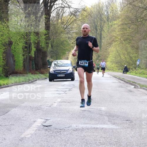 12.04.2026 - 45. Internationalen Wilhelmsburger Insellauf Yannick Fuchs http://msf.ph/oto/9475683 12.04.2026 10:09:16 Laufen 890, 4475 meine-sportfotos.de