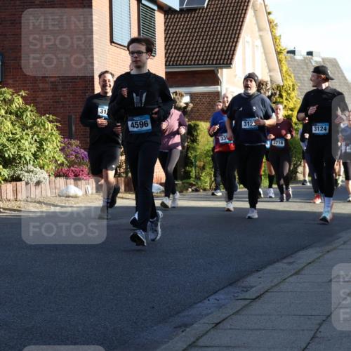12.04.2026 - 45. Internationalen Wilhelmsburger Insellauf Yannick Fuchs http://msf.ph/oto/9475698 12.04.2026 09:02:09 Laufen 31, 4596, 33, 3123, 3716, 3124, 4486 meine-sportfotos.de