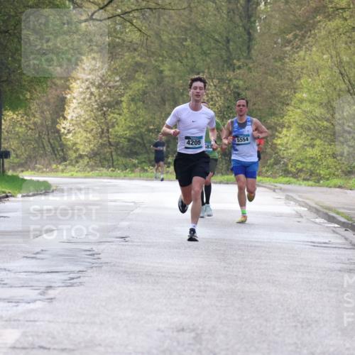 12.04.2026 - 45. Internationalen Wilhelmsburger Insellauf Yannick Fuchs http://msf.ph/oto/9475749 12.04.2026 10:09:22 Laufen 4205, 5554, 183 meine-sportfotos.de