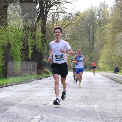 12.04.2026 - 45. Internationalen Wilhelmsburger Insellauf Yannick Fuchs http://msf.ph/oto/9475815 12.04.2026 10:09:28 Laufen 4205, 5554 meine-sportfotos.de