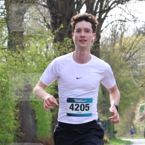 12.04.2026 - 45. Internationalen Wilhelmsburger Insellauf Yannick Fuchs http://msf.ph/oto/9475828 12.04.2026 10:09:29 Laufen 4205, 5554 meine-sportfotos.de