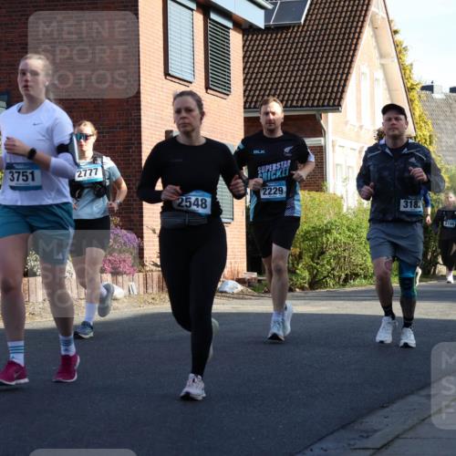 12.04.2026 - 45. Internationalen Wilhelmsburger Insellauf Yannick Fuchs http://msf.ph/oto/9475845 12.04.2026 09:02:23 Laufen 3751, 2777, 2548, 2229, 3183, 4548, 2919, 2199, 2962 meine-sportfotos.de