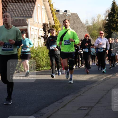 12.04.2026 - 45. Internationalen Wilhelmsburger Insellauf Yannick Fuchs http://msf.ph/oto/9475985 12.04.2026 09:02:35 Laufen 3322, 2016, 3537, 2385, 4152, 4155, 2415, 2513, 2539 meine-sportfotos.de