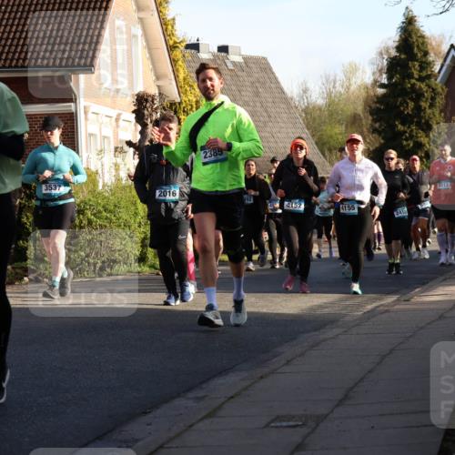 12.04.2026 - 45. Internationalen Wilhelmsburger Insellauf Yannick Fuchs http://msf.ph/oto/9475986 12.04.2026 09:02:35 Laufen 3322, 2385, 3537, 2016, 192, 4152, 4155, 2415, 2513 meine-sportfotos.de