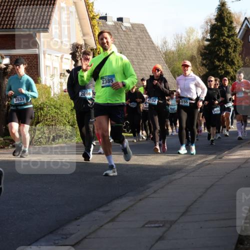 12.04.2026 - 45. Internationalen Wilhelmsburger Insellauf Yannick Fuchs http://msf.ph/oto/9475989 12.04.2026 09:02:35 Laufen 3322, 3537, 2016, 2385, 2492, 4152, 4155, 45, 2513, 3202, 2415 meine-sportfotos.de