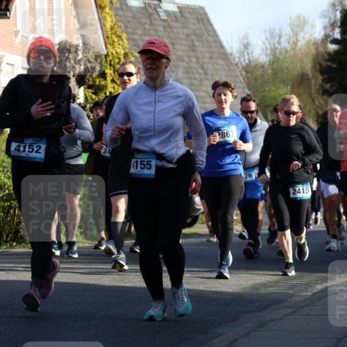 12.04.2026 - 45. Internationalen Wilhelmsburger Insellauf Yannick Fuchs http://msf.ph/oto/9476014 12.04.2026 09:02:38 Laufen 33, 28, 3464, 4152, 24, 155, 867, 76, 2415, 2513, 5537, 253 meine-sportfotos.de