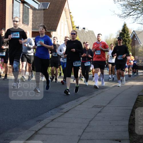 12.04.2026 - 45. Internationalen Wilhelmsburger Insellauf Yannick Fuchs http://msf.ph/oto/9476047 12.04.2026 09:02:41 Laufen 4, 3464, 2868, 28, 2466, 247, 2415, 2475, 2513, 553, 2539 meine-sportfotos.de
