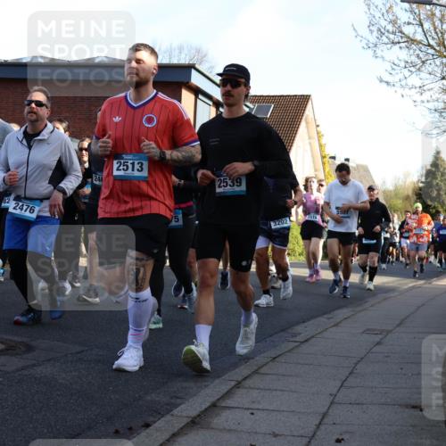 12.04.2026 - 45. Internationalen Wilhelmsburger Insellauf Yannick Fuchs http://msf.ph/oto/9476085 12.04.2026 09:02:45 Laufen 4, 82, 2476, 24, 2513, 5, 2539, 3202, 2518 meine-sportfotos.de