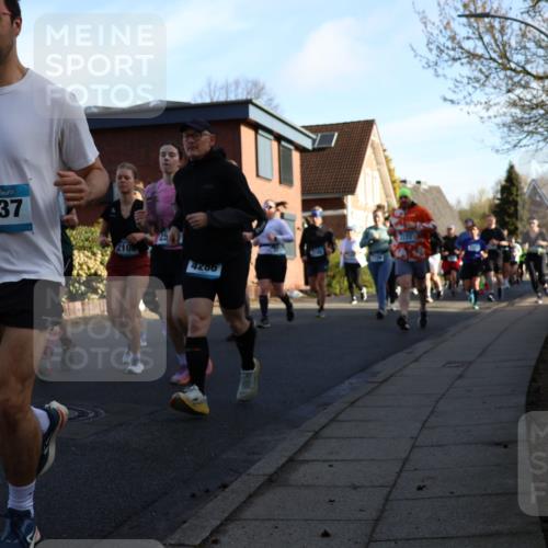 12.04.2026 - 45. Internationalen Wilhelmsburger Insellauf Yannick Fuchs http://msf.ph/oto/9476120 12.04.2026 09:02:49 Laufen 3051, 5537, 210, 4286 meine-sportfotos.de