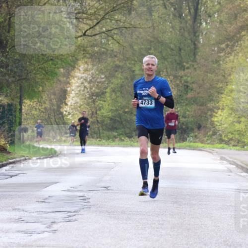 12.04.2026 - 45. Internationalen Wilhelmsburger Insellauf Yannick Fuchs http://msf.ph/oto/9476144 12.04.2026 10:10:06 Laufen 5456, 2017, 4733 meine-sportfotos.de