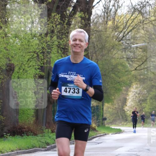 12.04.2026 - 45. Internationalen Wilhelmsburger Insellauf Yannick Fuchs http://msf.ph/oto/9476193 12.04.2026 10:10:10 Laufen 5456, 2017, 4733 meine-sportfotos.de