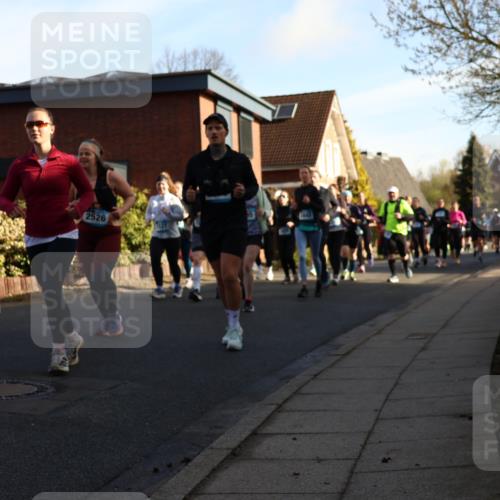 12.04.2026 - 45. Internationalen Wilhelmsburger Insellauf Yannick Fuchs http://msf.ph/oto/9476211 12.04.2026 09:02:58 Laufen 2310, 2526 meine-sportfotos.de