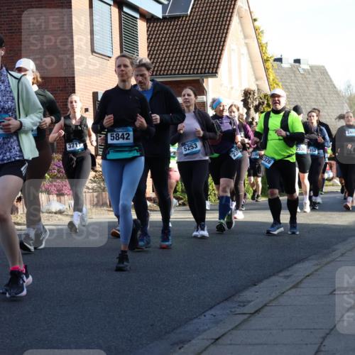 12.04.2026 - 45. Internationalen Wilhelmsburger Insellauf Yannick Fuchs http://msf.ph/oto/9476220 12.04.2026 09:02:59 Laufen 2528, 2585, 3717, 5842, 5253, 1326, 2336, 452, 2489, 2435, 4918 meine-sportfotos.de