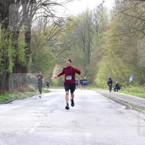 12.04.2026 - 45. Internationalen Wilhelmsburger Insellauf Yannick Fuchs http://msf.ph/oto/9476272 12.04.2026 10:10:22 Laufen 2757 meine-sportfotos.de